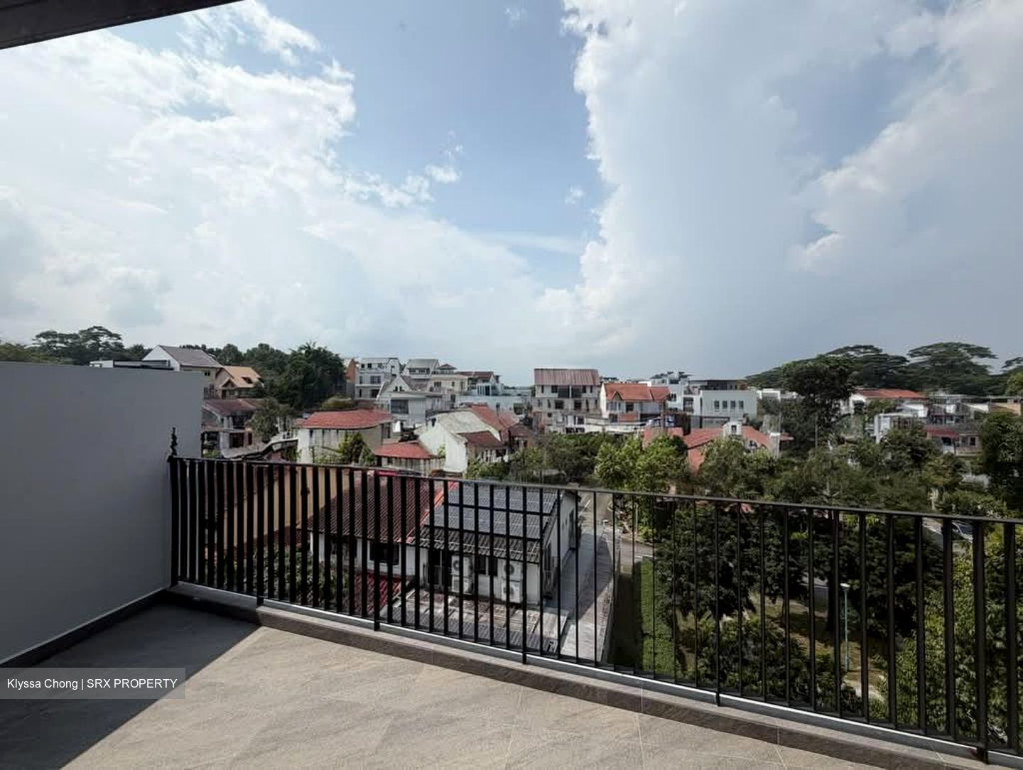 Sembawang Straits Estate (D27), Terrace #597537001